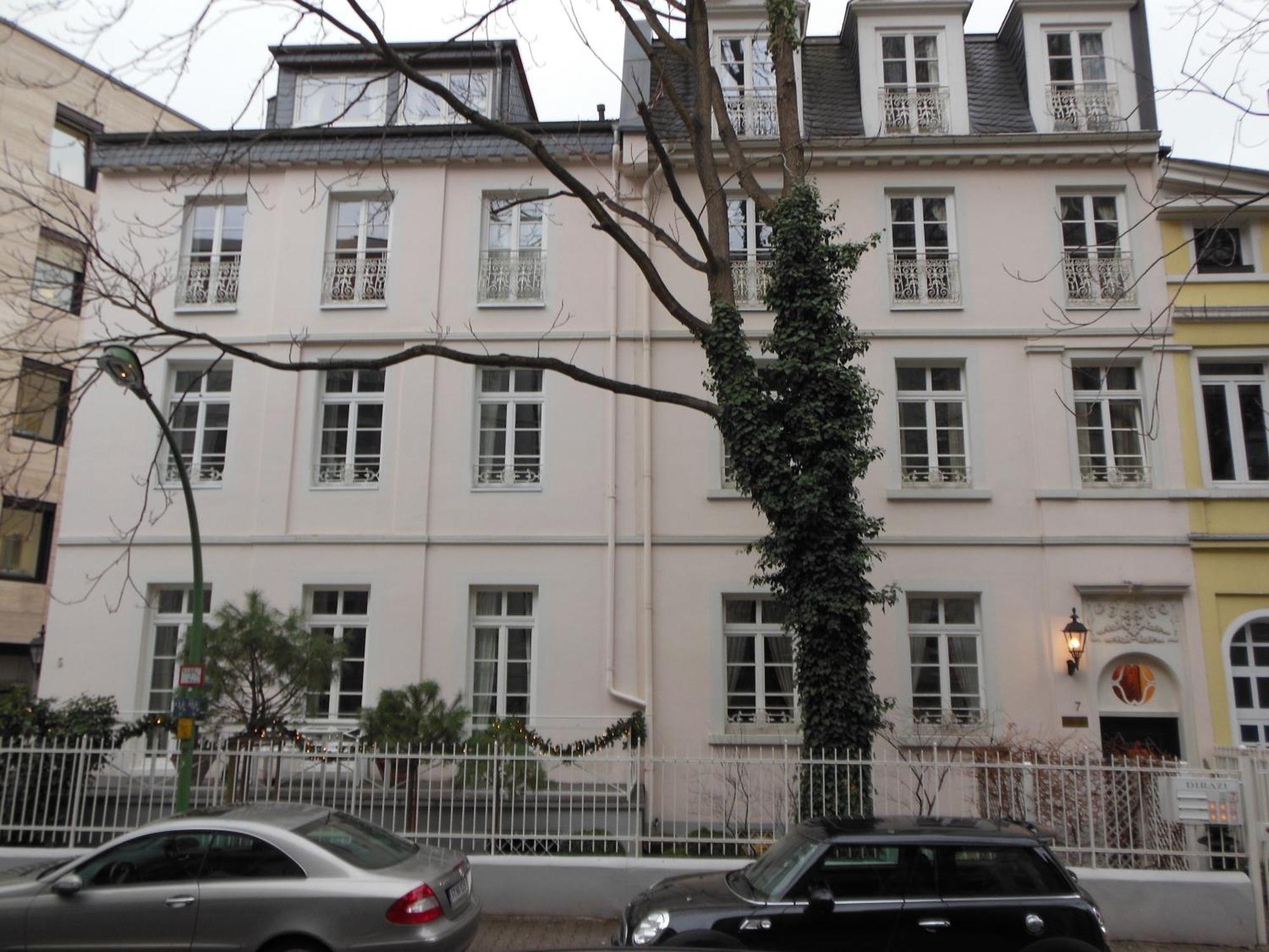Dirazi Guesthouse & Apartments Gmbh Frankfurt nad Mohanem Exteriér fotografie